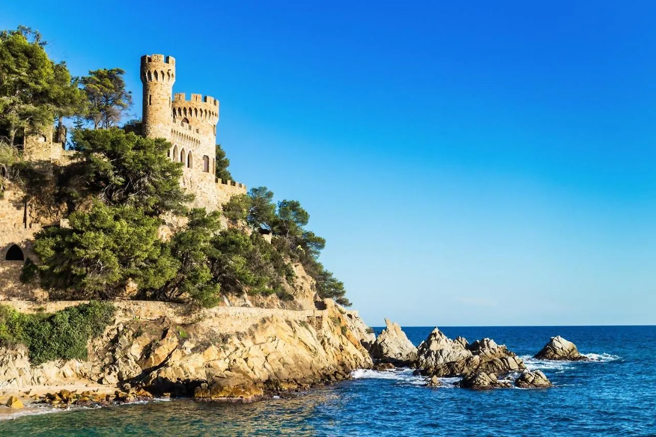 Vivalidays Stephane - Fenals - Lloret De Mar Spain